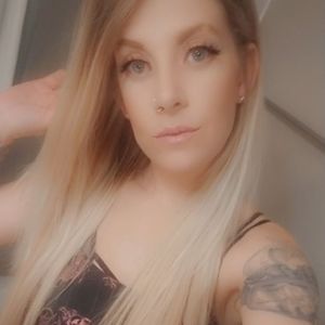 Meet your Posher, Chrissy